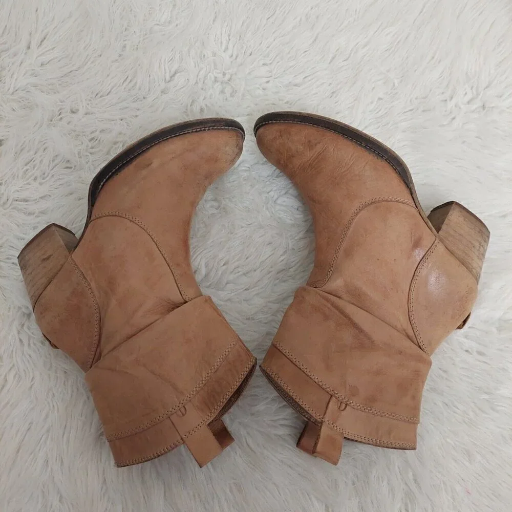 Dingo Women's Size 8.5 M Tan Leather Cowboy Western Ankle Boots‎ Distressed